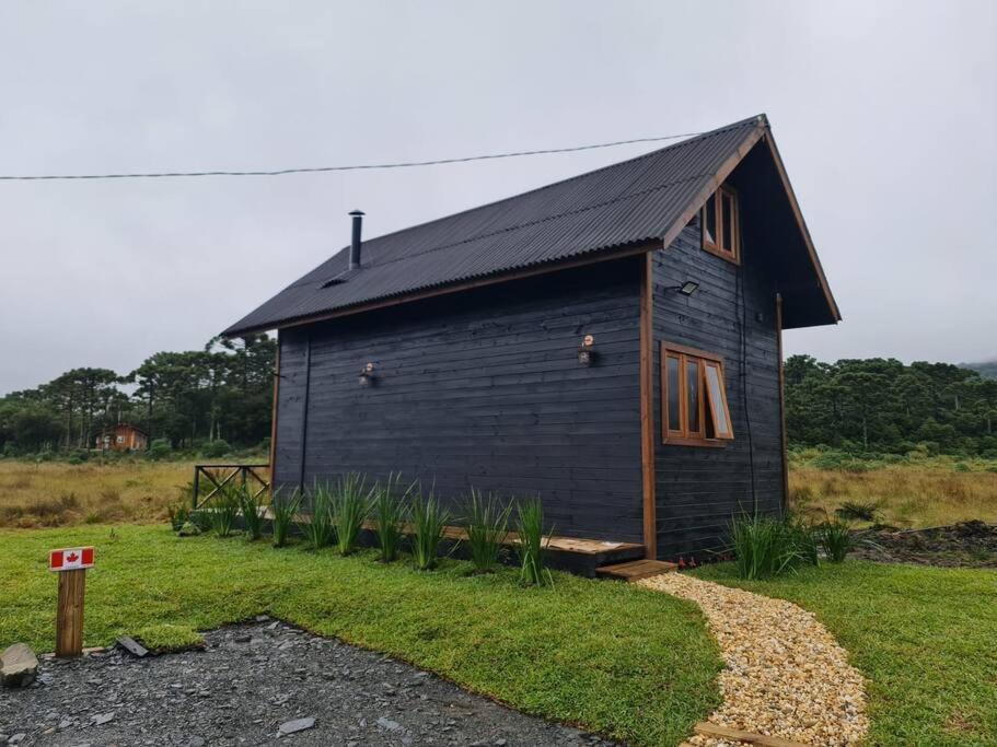 Chalet Canada Black *