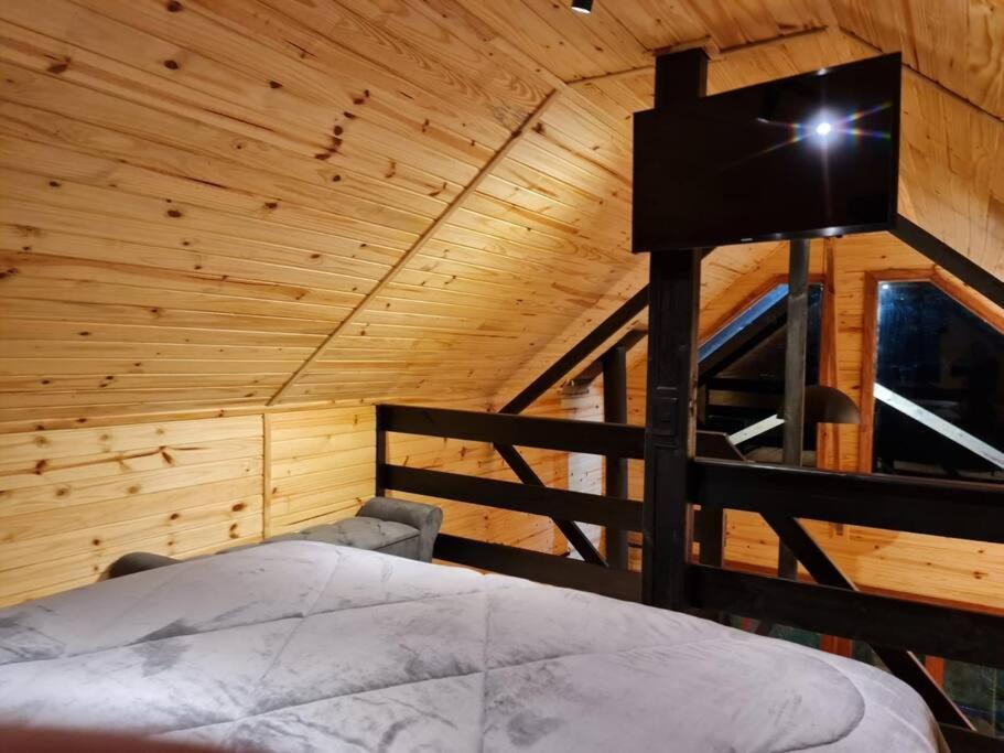 Canada Black Chalet Urubici